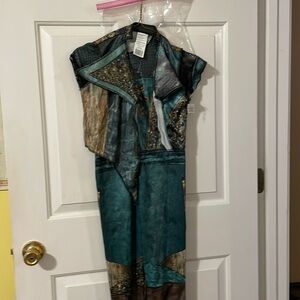 Descendants costume